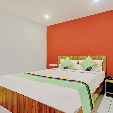 Treebo Sai Suites Inn Nagavara Bangalore Esterno foto